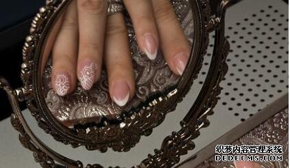 <b>护手霜吸收得快好还是慢好</b>